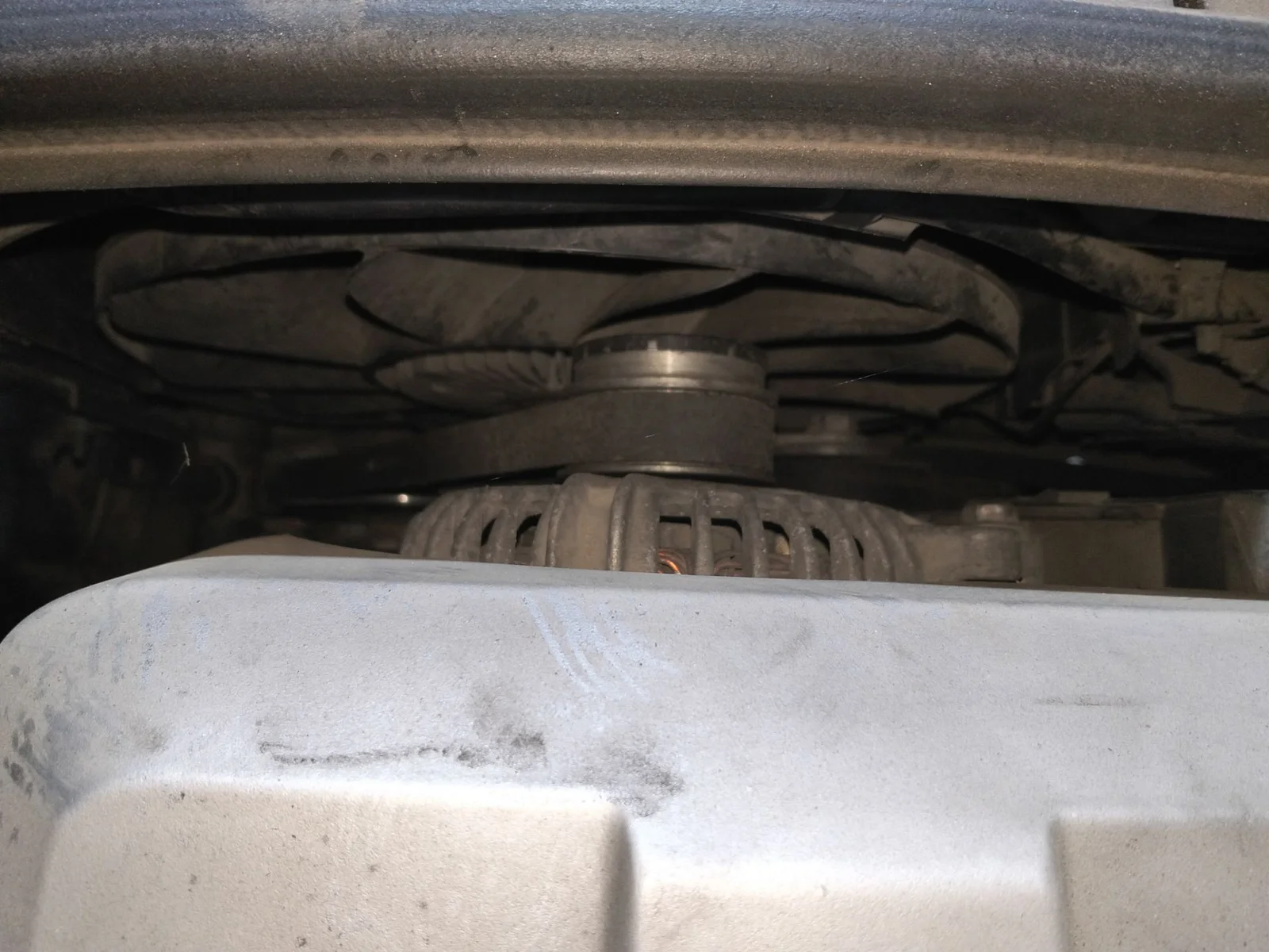 Foto de ELECTROVENTILADOR AUDI A4 BERLINA (8E)