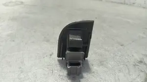 Foto de MANDO ELEVALUNAS TRASERO IZQUIERDO AUDI A6 BERLINA (4B2) 2.5 V6 24V TDI (150 CV / 110 KW) referencia 4B0959855 foto 4