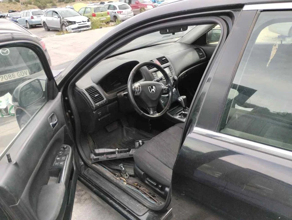 Foto de NO IDENTIFICADO HONDA ACCORD BERLINA (CL/CN) 2.0 VTEC CAT (155 CV / 114 KW)