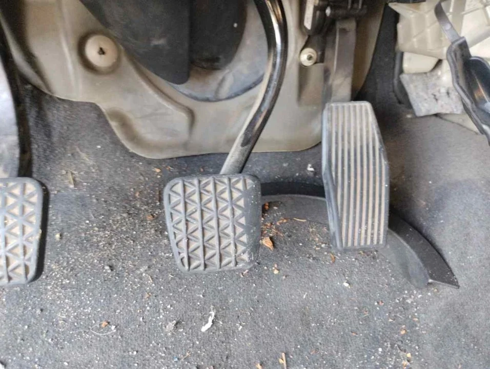 Foto de PEDAL FRENO SAAB 9-3 BERLINA 1.9 TiD CAT (150 CV / 110 KW)