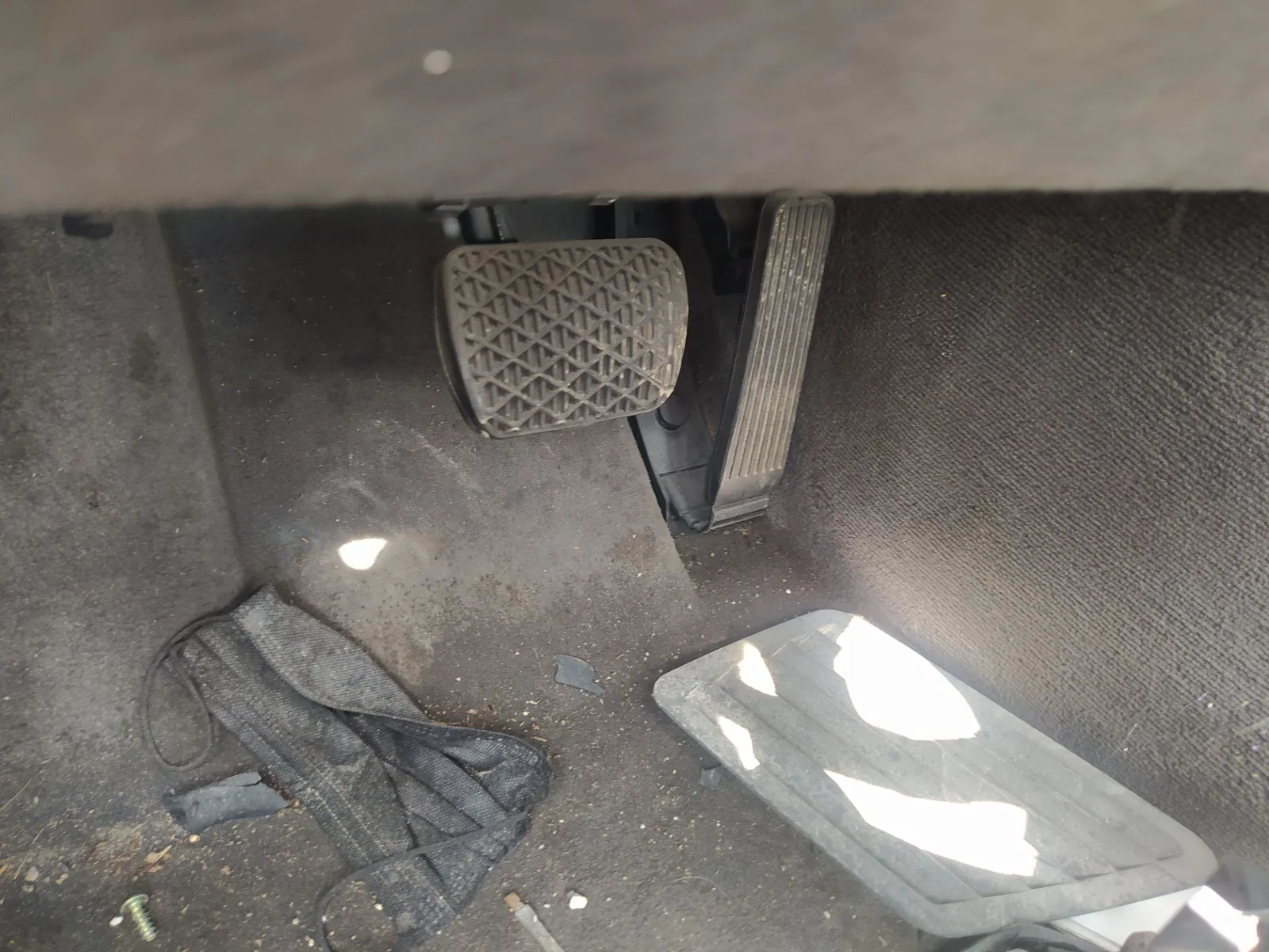 Foto de PEDAL FRENO MERCEDES-BENZ CLASE S (BM 220) BERLINA 5.0 V8 24V CAT (306 CV / 225 KW) referencia A2202902918