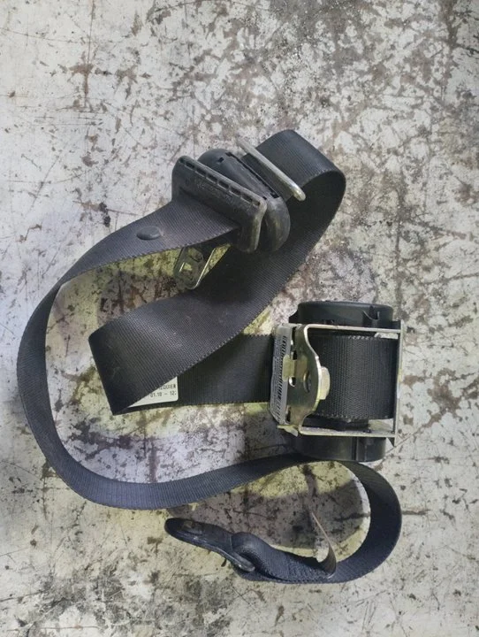 Foto de CINTURON SEGURIDAD DELANTERO IZQUIERDO FORD KUGA (CBV) 2.0 TDCi CAT (140 CV / 103 KW) referencia 610116600B