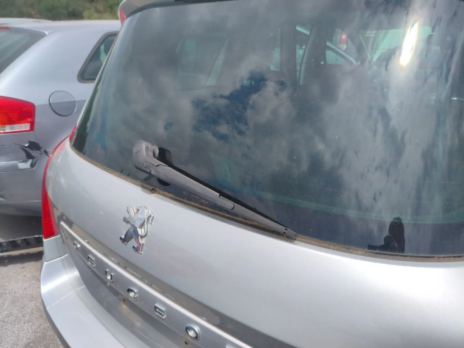 Foto de MOTOR LIMPIA TRASERO PEUGEOT 308 SW 2.0 16V HDi FAP CAT (RHR / DW10BTED4) (136 CV / 100 KW)