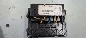 Foto de CAJA RELES / FUSIBLES CITROEN BERLINGO referencia 9643498880 foto 3