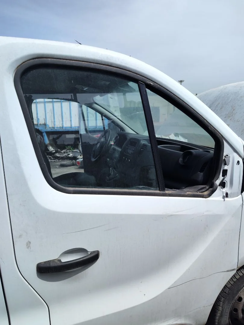 Foto de LUNA DELANTERA DERECHA FIAT TALENTO FURGÓN (296) 2.0 Turbodiesel Ecojet (119 CV / 88 KW) referencia 6000618372