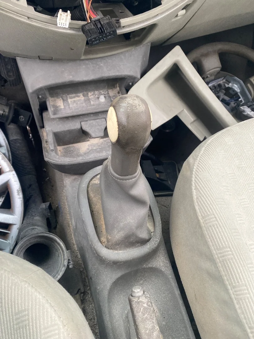 Foto de PALANCA CAMBIO NISSAN MICRA (K12E) 1.2 CAT (65 CV / 48 KW)