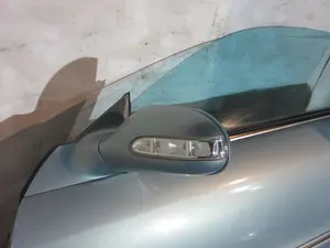 Foto de RETROVISOR IZQUIERDO MERCEDES-BENZ CLK (BM 209) CABRIO 3.2 V6 18V CAT (218 CV / 160 KW) foto 5