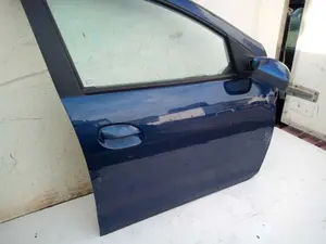 Foto de PUERTA DELANTERA DERECHA DACIA LOGAN II 1.5 dCi Diesel FAP CAT (90 CV / 66 KW) referencia 801113225R foto 2