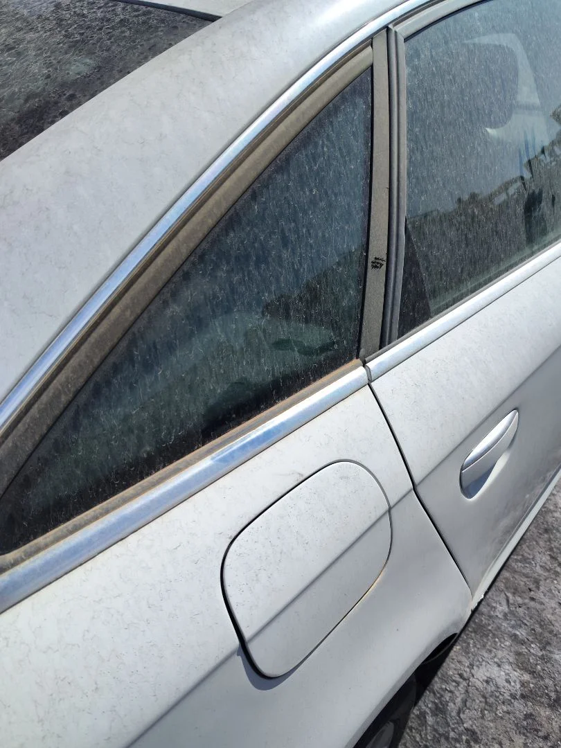 Foto de LUNA CUSTODIA TRASERA DERECHA AUDI A6 BERLINA (4F2) 2.0 TDI (140 CV / 103 KW)
