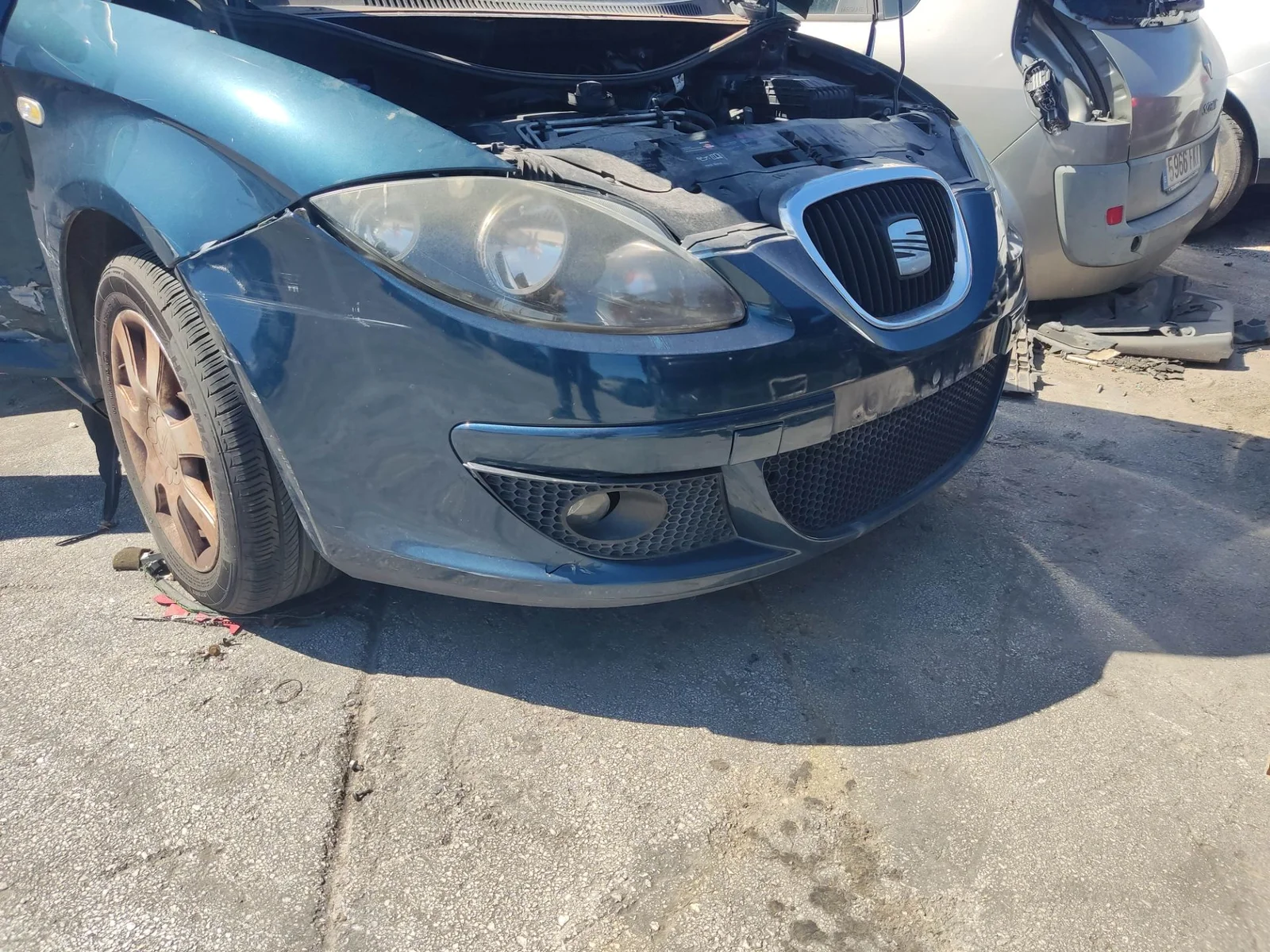 Foto de PARAGOLPES DELANTERO SEAT ALTEA (5P1) 2.0 TDI (140 CV / 103 KW)