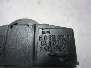 Foto de MANDO REGULACION FAROS SEAT IBIZA (6L1) 1.9 SDI (64 CV / 47 KW) referencia 6L0919094B foto 2