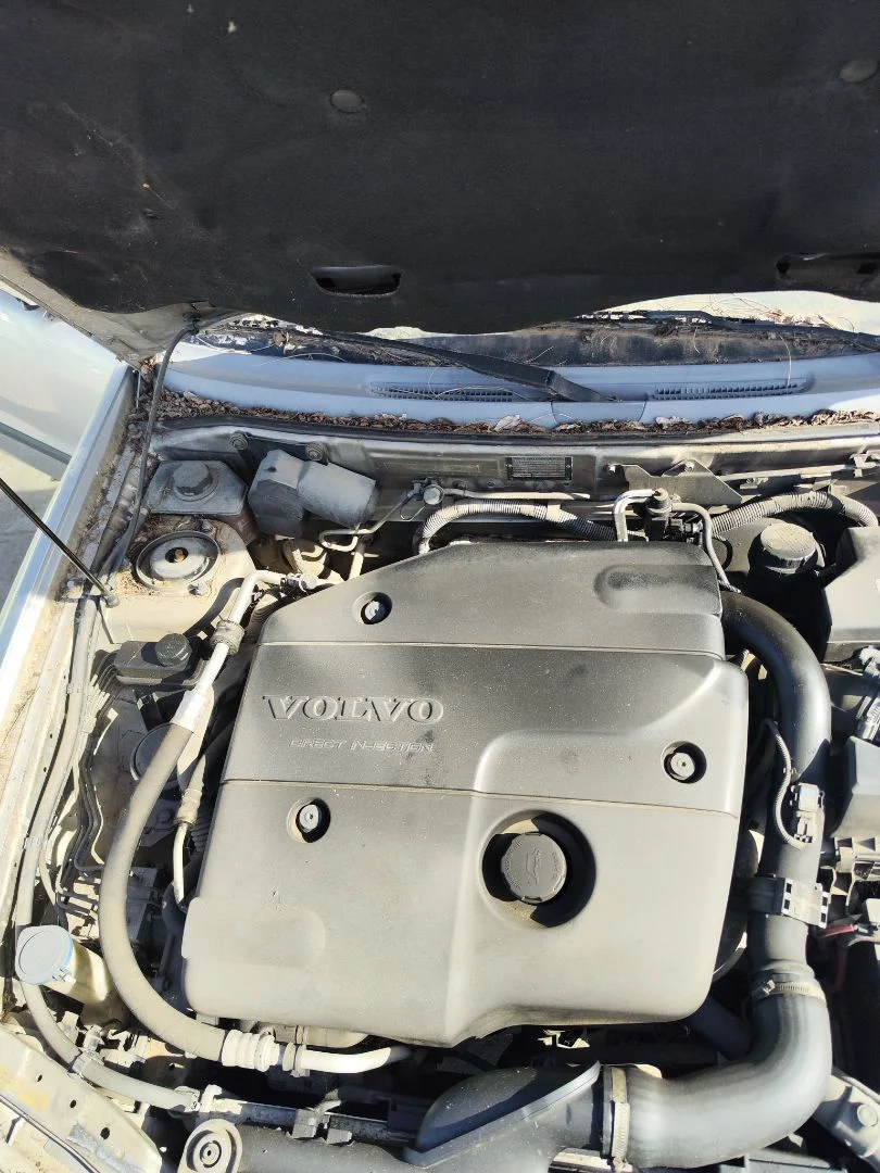Foto de MOTOR COMPLETO VOLVO S40 BERLINA 1.9 Diesel CAT (116 CV / 85 KW) referencia D4192T3