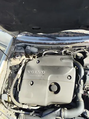 Foto de MOTOR COMPLETO VOLVO S40 BERLINA 1.9 Diesel CAT (116 CV / 85 KW) referencia D4192T3