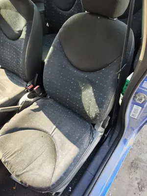 Foto de ASIENTO DELANTERO IZQUIERDO CITROEN C2 1.1 (60 CV / 44 KW) foto 2