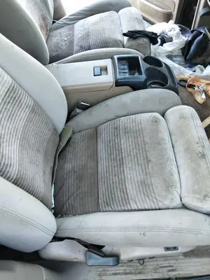 Foto de ASIENTO DELANTERO DERECHO FORD EXPLORER (UN46) 4.0 V6 CAT (156 CV / 115 KW)