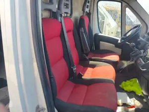 Foto de ASIENTO DELANTERO DERECHO FIAT DUCATO 3 FURGÓN 33 2.2 JTD CAT (101 CV / 74 KW)