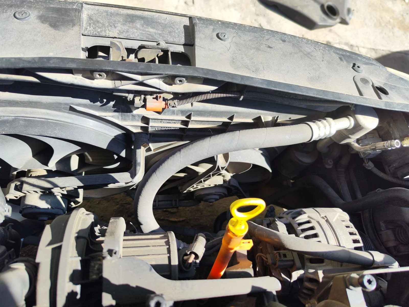 Foto de RADIADOR CALEFACCION / AIRE ACONDICIONADO AUDI A3 (8L) 1.6 (102 CV / 75 KW) referencia 1J1819031B
