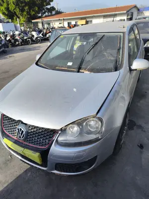 Foto de CAPO VOLKSWAGEN GOLF V (1K1)(10.2003) 1.4 16V TSI (170 CV / 125 KW) referencia 1K0823031J foto 3