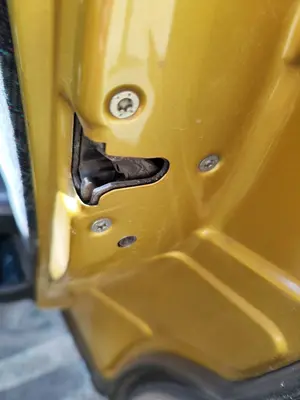 Foto de CERRADURA PUERTA TRASERA DERECHA CITROEN XSARA BERLINA 1.6 16V CAT (NFU / TU5JP4) (109 CV / 80 KW) referencia 913769