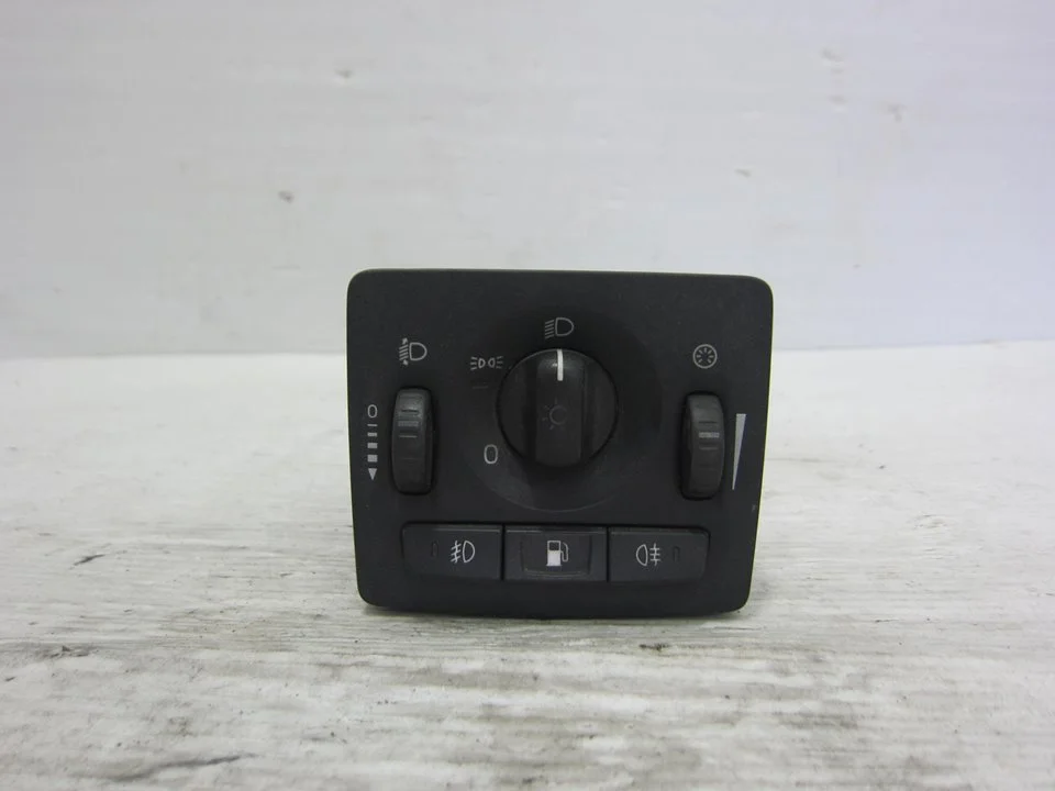 Foto de MANDO LUCES VOLVO S40 BERLINA 2.5 20V Turbo CAT (220 CV / 162 KW) referencia 30669736