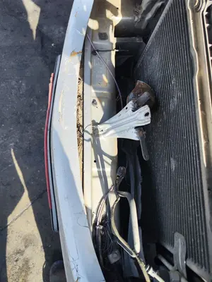 Foto de REFUERZO PARAGOLPES DELANTERO MERCEDES-BENZ SLK (BM 170) ROADSTER 2.0 16V CAT (136 CV / 100 KW)