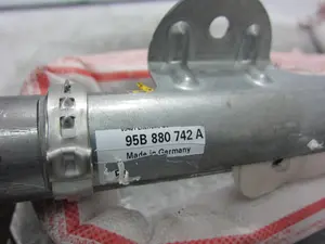 Foto de AIRBAG CORTINA DELANTERO DERECHO PORSCHE MACAN (95BA) referencia 95B880742A foto 4