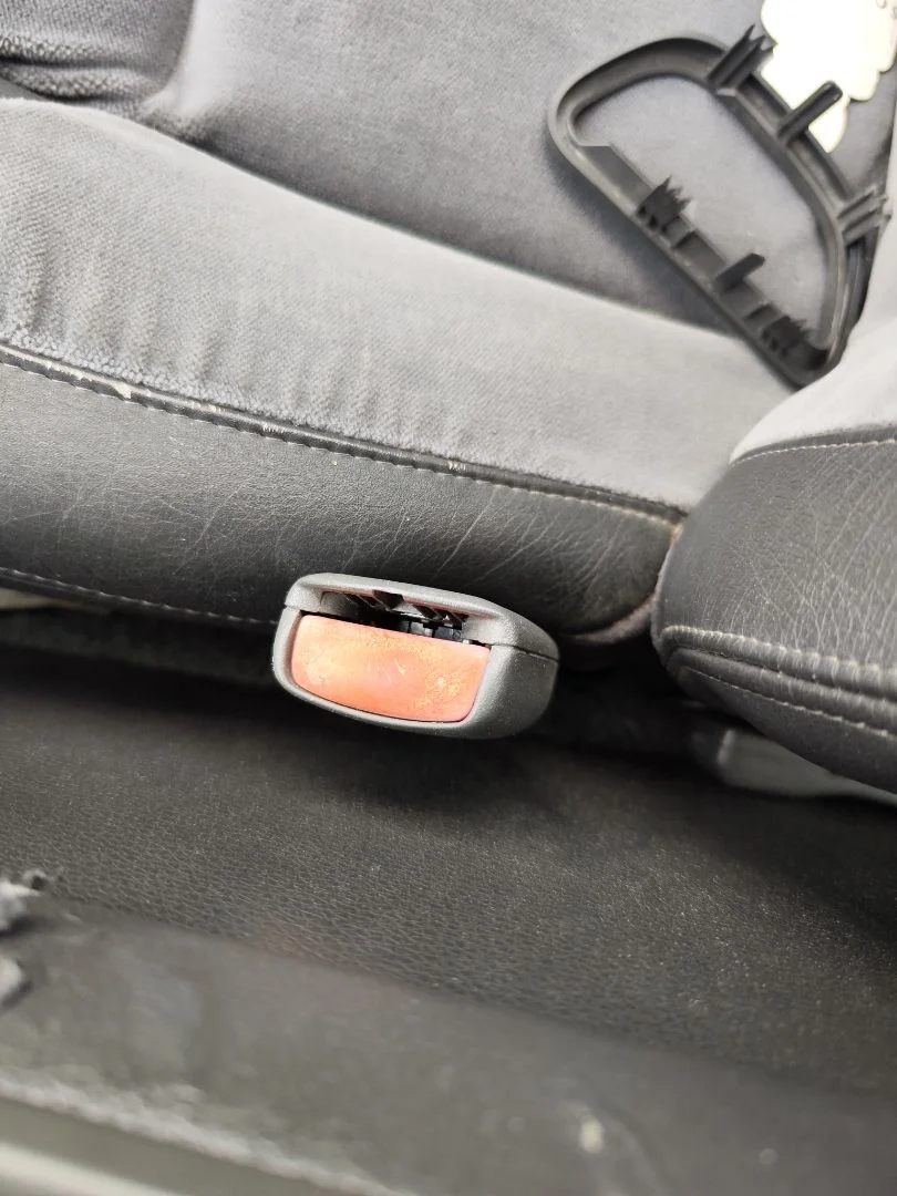 Foto de PRETENSOR AIRBAG DERECHO VOLVO S80 BERLINA 2.4 CAT (140 CV / 103 KW)