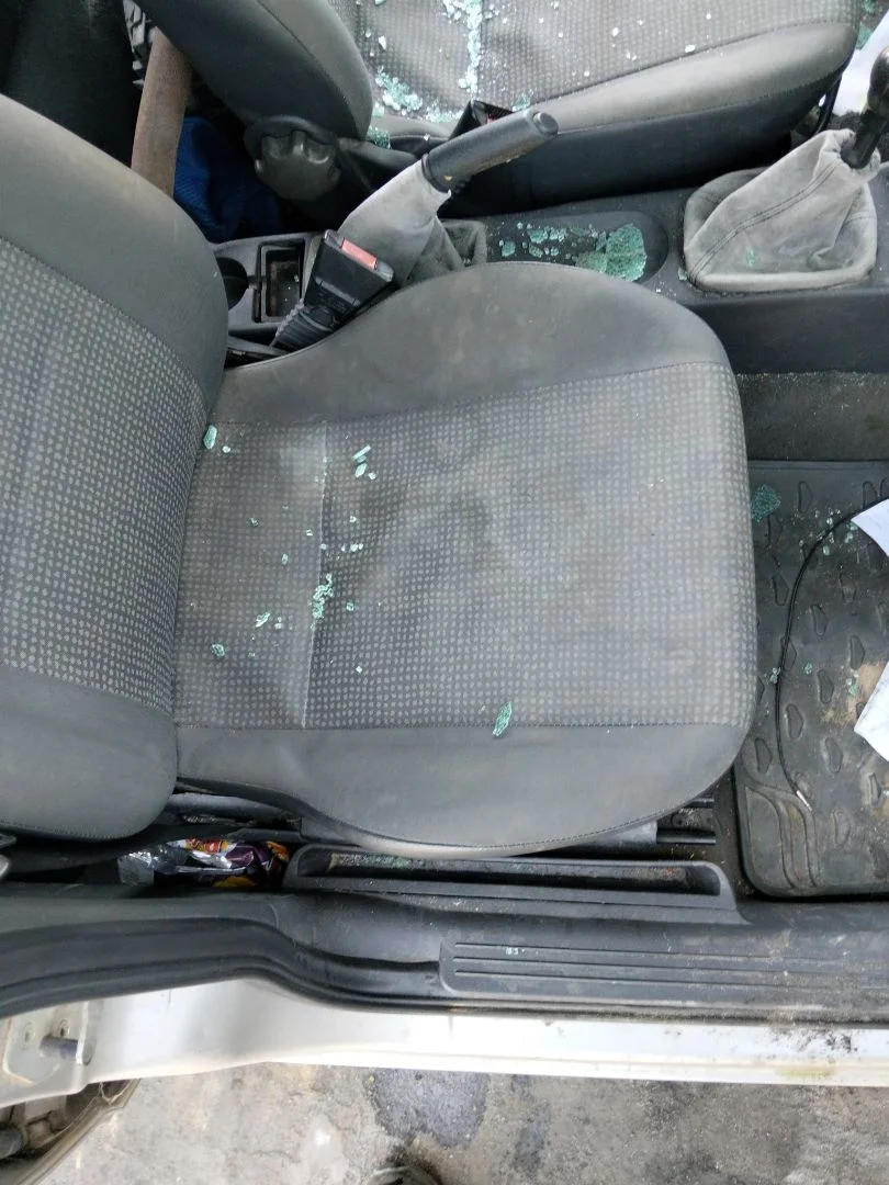 Foto de ASIENTO DELANTERO DERECHO OPEL CORSA C 1.2 16V CAT (Z 12 XE / LW4) (75 CV / 55 KW)
