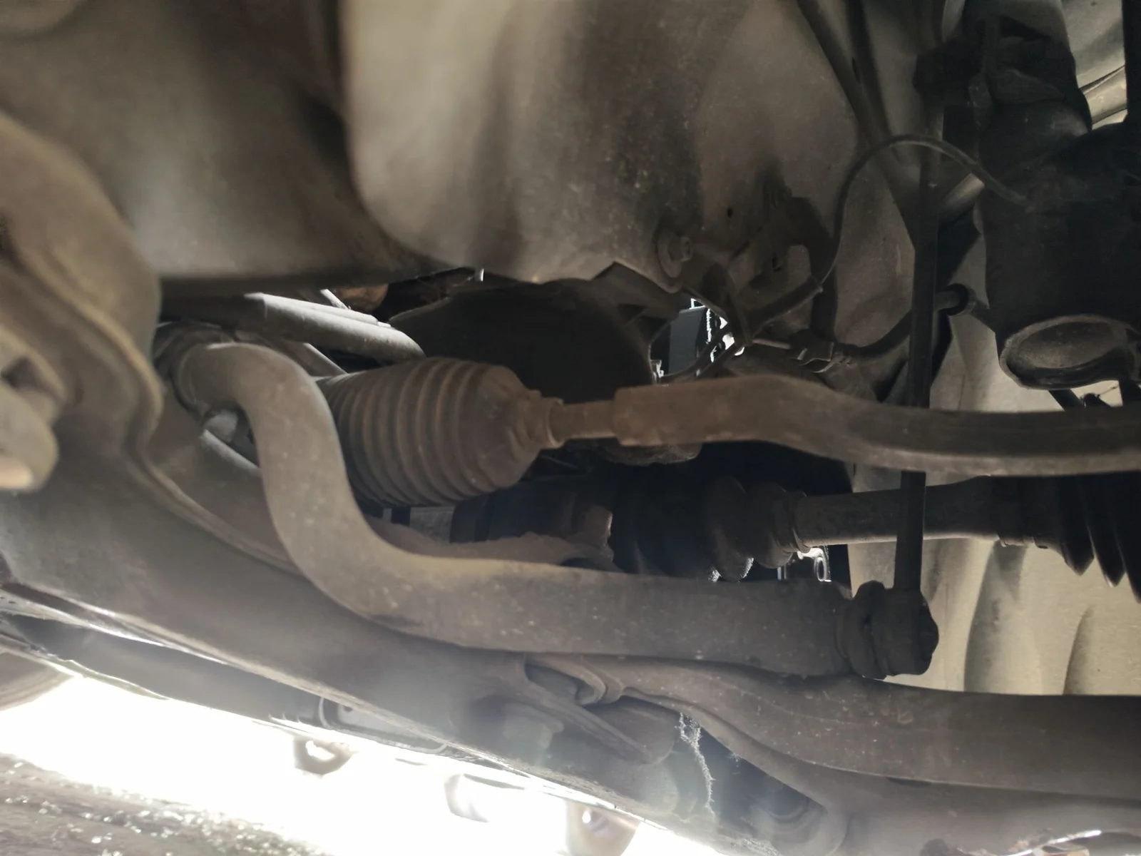 Foto de CREMALLERA DIRECCION VOLVO S80 BERLINA 2.4 Diesel (131 CV / 96 KW)