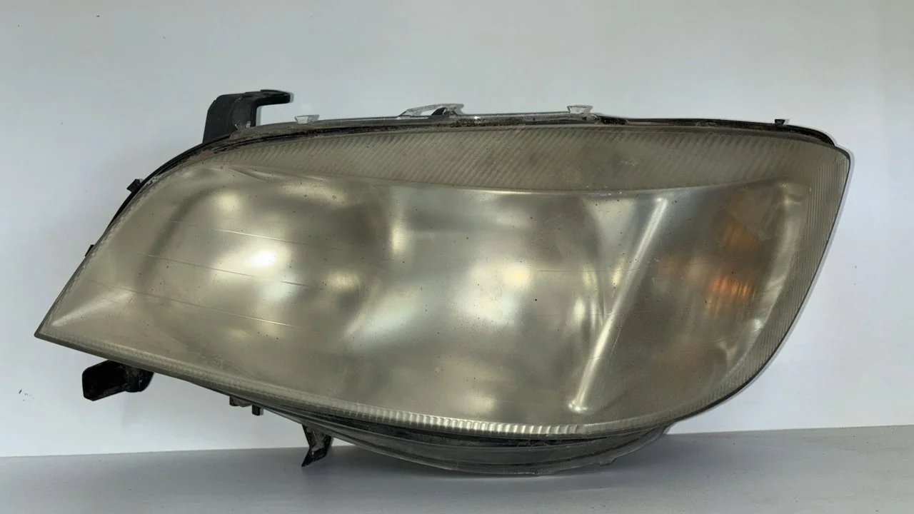 Foto de FARO IZQUIERDO OPEL ZAFIRA A referencia GM90582021
