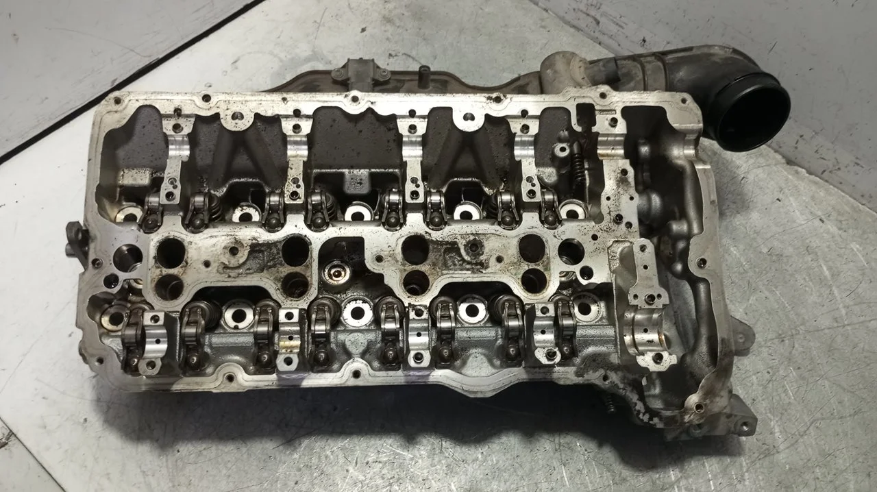 Foto de CULATA BMW SERIE M6 GRAN COUPE (F06) 4.4 V8 32V (560 CV / 412 KW) referencia 760317507