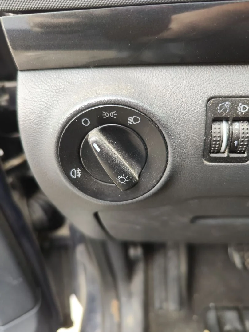 Foto de MANDO LUCES VOLKSWAGEN SHARAN (7M6/7M9) 1.9 TDI (116 CV / 85 KW) referencia 8L0953513G FKZ