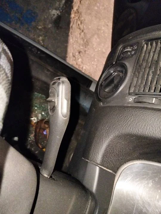 Foto de MANDO INTERMITENTES VOLKSWAGEN GOLF IV BERLINA (1J1)(10.1997)