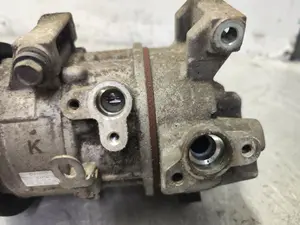 Foto de COMPRESOR AIRE ACONDICIONADO TOYOTA COROLLA VERSO (R1) 2.2 Turbodiesel CAT (136 CV / 100 KW) referencia 4472601743 foto 7