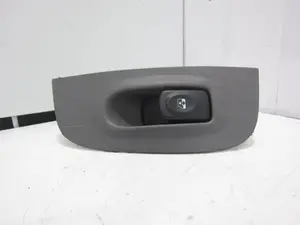 Foto de MANDO ELEVALUNAS DELANTERO DERECHO RENAULT MEGANE I FASE 2 COUPE (DA...) 1.6 (107 CV / 79 KW) referencia 429998R foto 1