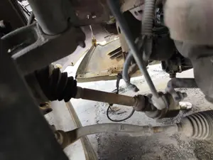 Foto de BRAZO SUSPENSION DELANTERO IZQUIERDO RENAULT MEGANE II BERLINA 3P 1.9 dCi Diesel (120 CV / 88 KW)