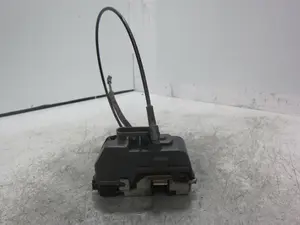 Foto de CERRADURA PUERTA TRASERA IZQUIERDA RENAULT SCENIC III (JZ) 1.6 16V (110 CV / 81 KW) referencia 119333 foto 1