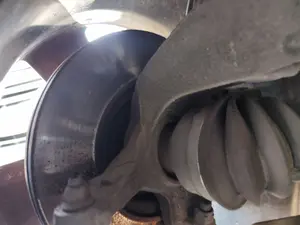 Foto de MANGUETA DELANTERA IZQUIERDA FORD FOCUS CABRIO (CA5) 2.0 TDCi CAT (136 CV / 100 KW)