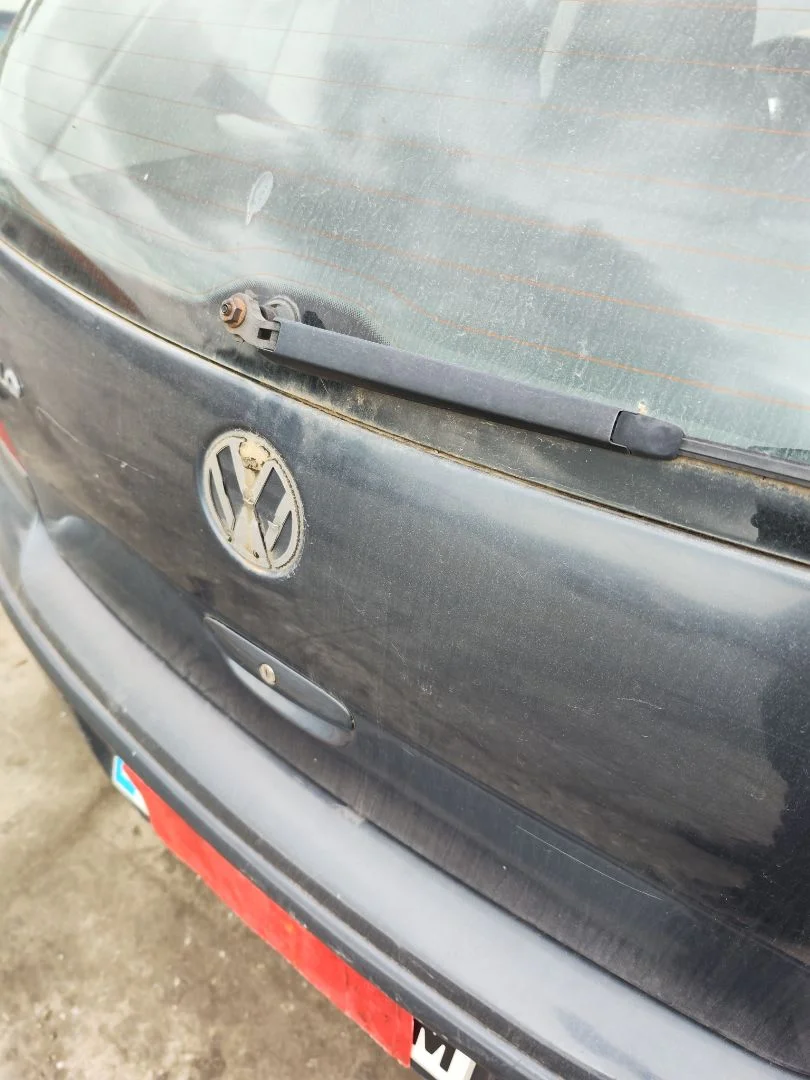 Foto de BRAZO LIMPIA TRASERO VOLKSWAGEN POLO IV (9N1) 1.4 16V (75 CV / 55 KW) referencia 6Q6955707C