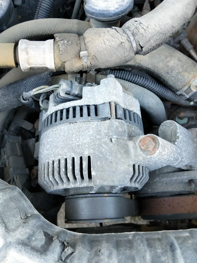 Foto de ALTERNADOR FORD EXPLORER (UN46) 4.0 V6 CAT (156 CV / 115 KW)