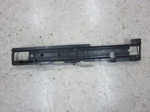 Foto de MOLDURA PORSCHE CAYENNE (TIPO 92A) referencia 7P0863599