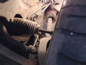 Foto de BIELETA ESTABILIZADORA DELANTERA DERECHA ALFA ROMEO 147 (190) 1.9 JTD CAT (110 CV / 81 KW)