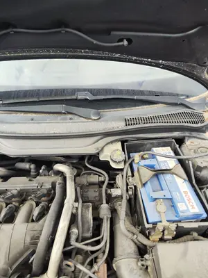 Foto de MOTOR LIMPIA DELANTERO VOLVO V50 FAMILIAR 2.0 Diesel CAT (136 CV / 100 KW)