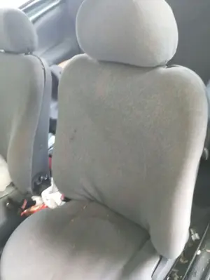 Foto de ASIENTO DELANTERO IZQUIERDO FORD KA (CCQ) 1.3 CAT (50 CV / 37 KW)
