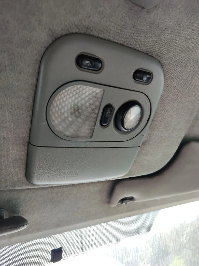 Foto de LUZ INTERIOR NISSAN INTERSTAR (X70) 2.5 dCi Diesel CAT (114 CV / 84 KW)