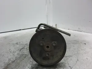 Foto de BOMBA DIRECCION AUDI A4 AVANT (8E) referencia 8K0145154E