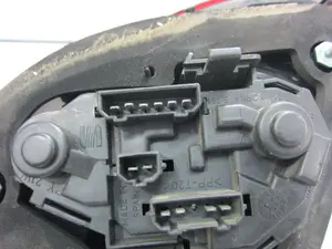 Foto de PILOTO TRASERO IZQUIERDO SEAT LEON (1M1) 1.8 20V (125 CV / 92 KW) referencia 1M6945257 foto 4