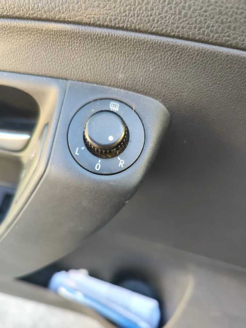 Foto de MANDO RETROVISOR VOLKSWAGEN POLO V (6R1) 1.2 (60 CV / 44 KW)