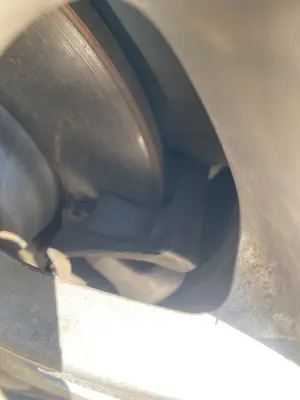 Foto de PINZA DE FRENO TRASERA DERECHA VOLKSWAGEN PASSAT BERLINA (3C2) 2.0 TDI (140 CV / 103 KW) referencia 3C0615404G