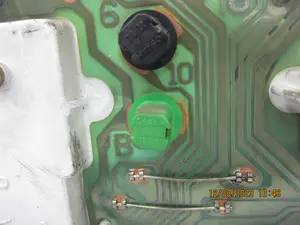 Foto de CUADRO INSTRUMENTOS OPEL CORSA B referencia 90534403 foto 6